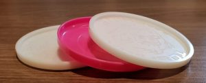 Home Mirota Plastik Semarang menawarkan produk plastik terarah berkualitas tinggi, dengan variasi warna dan ukuran yang di desain dengan Ramah Lingkungan. Material plastik berkualitas tinggi dan finishing mulus membuat produk ini mendukung efisiensi usaha dan kepuasan pelanggan